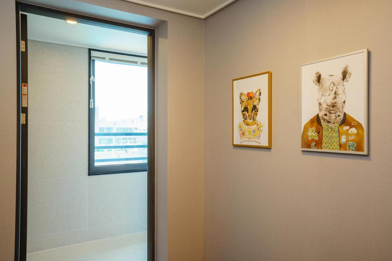 Hotel Pico Tongyeong Buitenkant foto